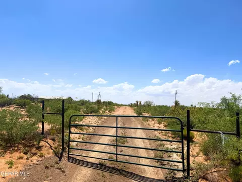 100 Rayburn Rd, Salt Flat, TX 79847 photo 22