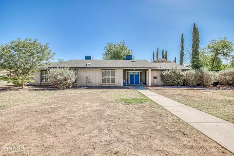 4828 Ballerina Dr, El Paso, TX 79922