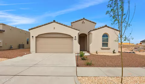 912 Pettus Pl, El Paso, TX 79928