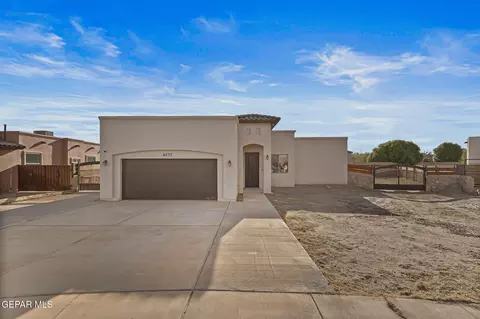 6037 Vicente Gomez Ln, El Paso, TX 79932