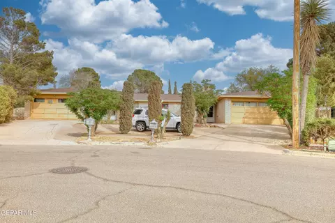 11625 Soberana Ln #A & B, El Paso, TX 79936