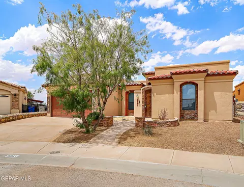 3841 Tierra Campa Dr, El Paso, TX 79938