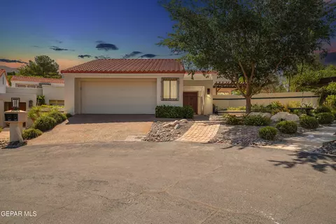 1089 Los Jardines Cir, El Paso, TX 79912