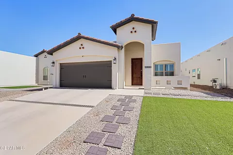 12820 Monmouth Ave, El Paso, TX 79928