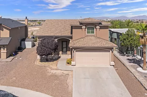 2909 Pino Triste Dr, El Paso, TX 79938