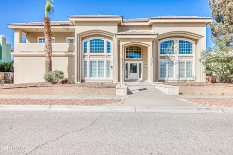 6570 Eagle Ridge Dr, El Paso, TX 79912