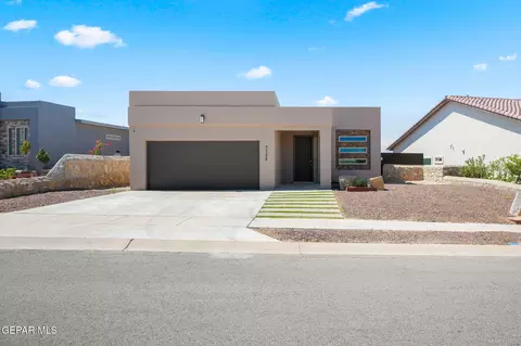 7722 Enchanted Ridge Dr, El Paso, TX 79911