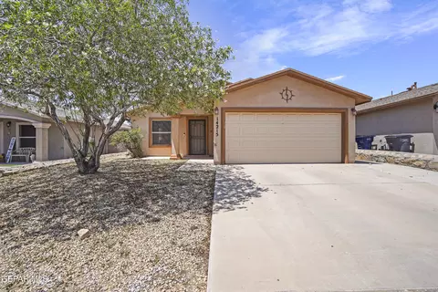 14215 Otter Point Ct, El Paso, TX 79938