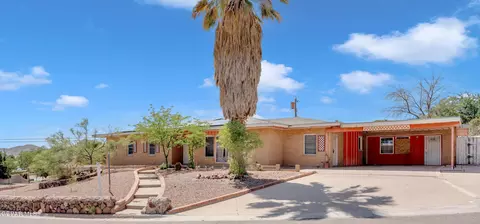 3901 Flamingo Dr, El Paso, TX 79902