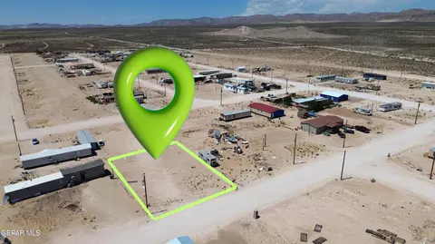 741 Hartman Dr, El Paso, TX 79928