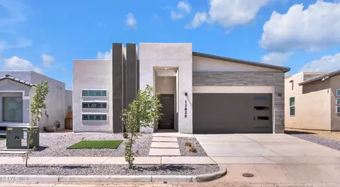 13829 Summer View Ave, Horizon City, TX 79928