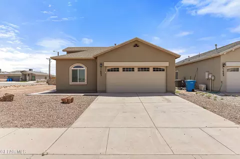 11603 Flor Marsha, Socorro, TX 79927