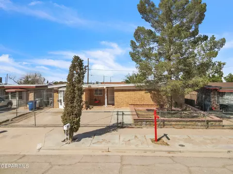8763 Cathedral Cir, El Paso, TX 79907