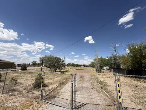 525 Borrego Rd, San Elizario, TX 79849