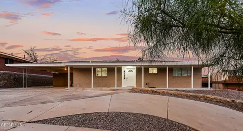 8716 Dolomite Dr, El Paso, TX 79904