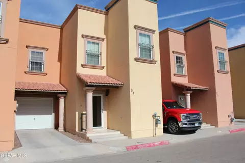 3150 N Yarbrough Dr #D4, El Paso, TX 79925