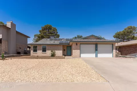 5779 Sandpiper Dr, Santa Teresa, NM 88008