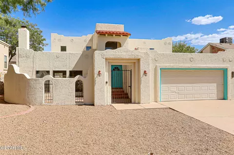 656 Moondale Dr, El Paso, TX 79912