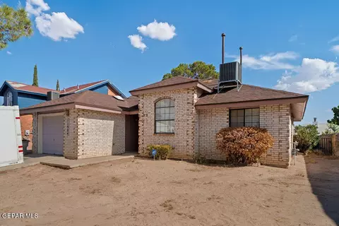 11984 Manuel Acosta Dr, El Paso, TX 79936