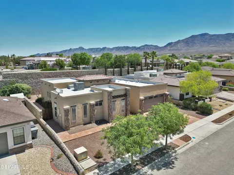 7341 Black Mesa Dr, El Paso, TX 79911