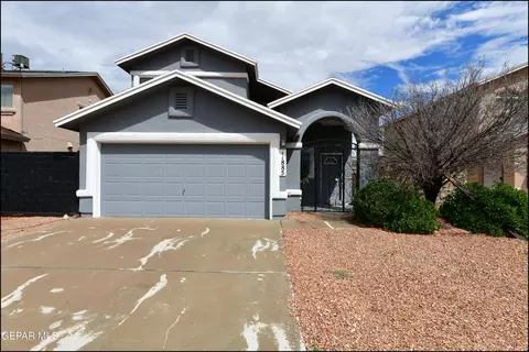 11885 Mesquite Miel Dr, El Paso, TX 79934