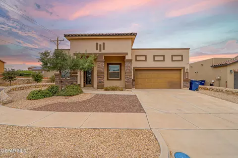14701 Hunters Grove Ave, El Paso, TX 79938
