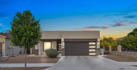 6416 Harapon St, El Paso, TX 79932