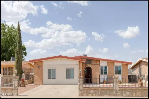 10636 Palomino St, El Paso, TX 79924