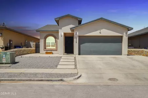 3448 David Palacio Dr, El Paso, TX 79938
