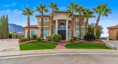 6528 Calle Placido Dr, El Paso, TX 79912