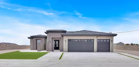 15010 Hinojos Ave, El Paso, TX 79938