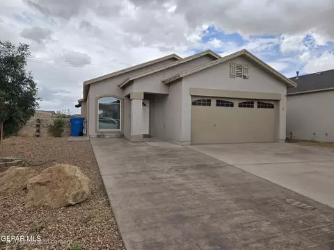 216 Flor Papagayo, Socorro, TX 79927