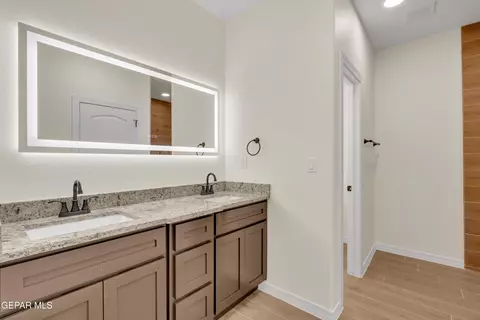 Bath - 12325 Jack Vowell Way, El Paso, TX 79934 photo 1 of 6