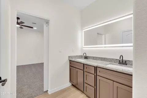 Bath - 12325 Jack Vowell Way, El Paso, TX 79934 photo 2 of 6