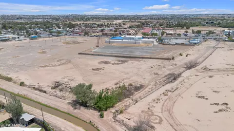 8280 N N Loop Dr, El Paso, TX 79907 photo 17