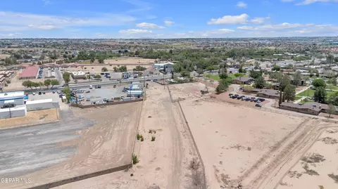 8280 N N Loop Dr, El Paso, TX 79907 photo 7