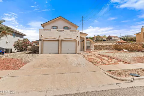 7979 Starry Night Dr, El Paso, TX 79932