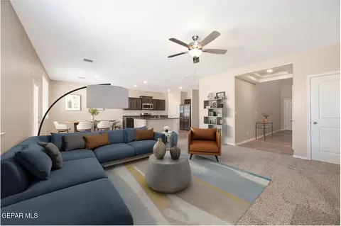 12725 Silver Streak Ave, El Paso, TX 79928