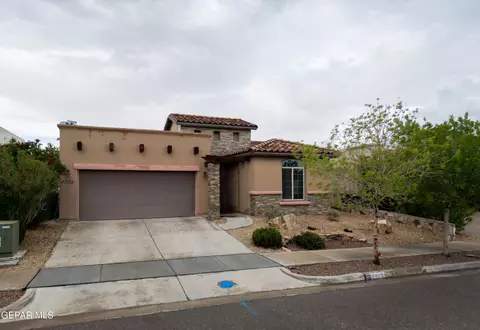 7305 Skyrocket Dr, El Paso, TX 79911