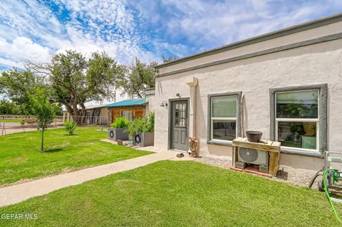 Exterior - 1624 Vinton Rd, Anthony, NM 88021 photo 7 of 20