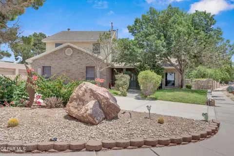 12221 Roberta Lynne Dr, El Paso, TX 79936