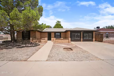 2601 Anise Dr, El Paso, TX 79936