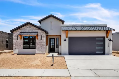 952 Nayland Pl, Horizon City, TX 79928
