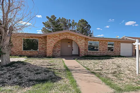 9865 Goby St, El Paso, TX 79924