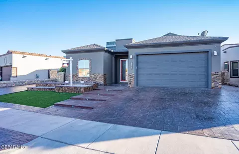 3077 Snowy Point Dr, El Paso, TX 79938
