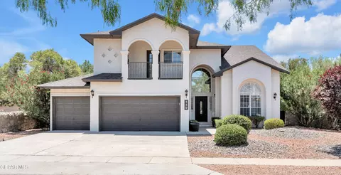 550 Shadow Willow Dr, El Paso, TX 79922