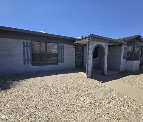 9147 Mt Etna Dr, El Paso, TX 79924