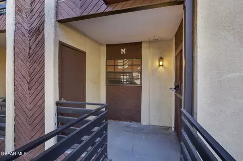 417 Irondale Dr #M, El Paso, TX 79912