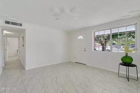 10304 Thor St, El Paso, TX 79924