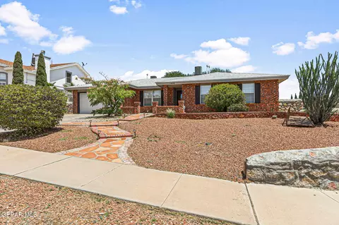 1400 Maple Ridge Way, El Paso, TX 79912
